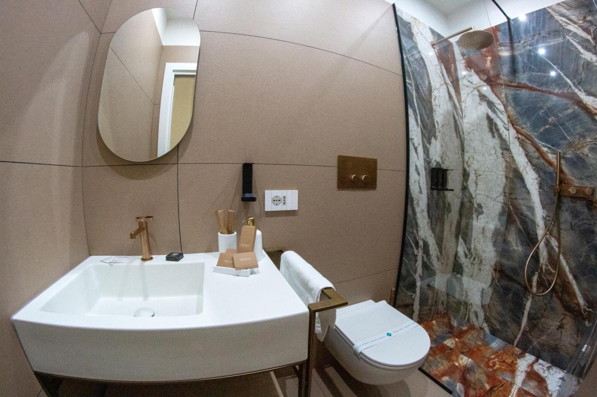 Luxury Apartment-corso Malta By Alux38 * Napels